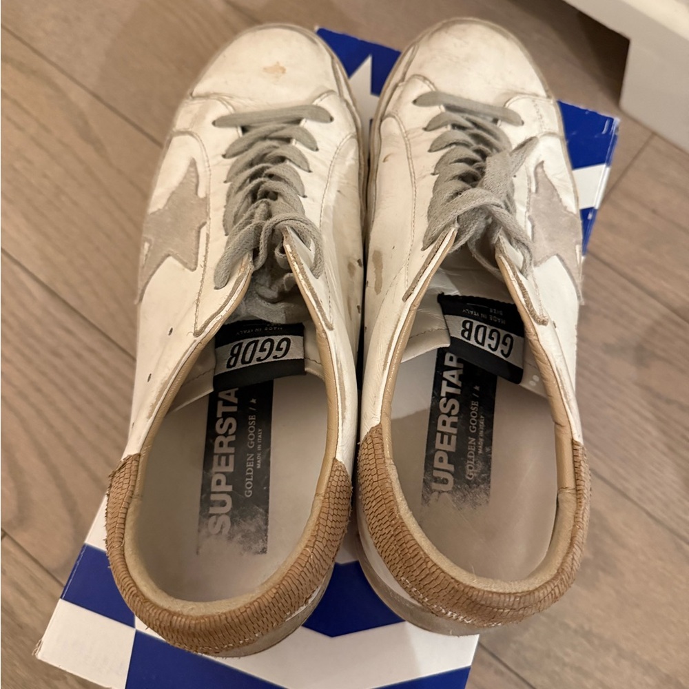 Golden Goose Superstar Sneakers - Size 41 - Picture 4 of 7